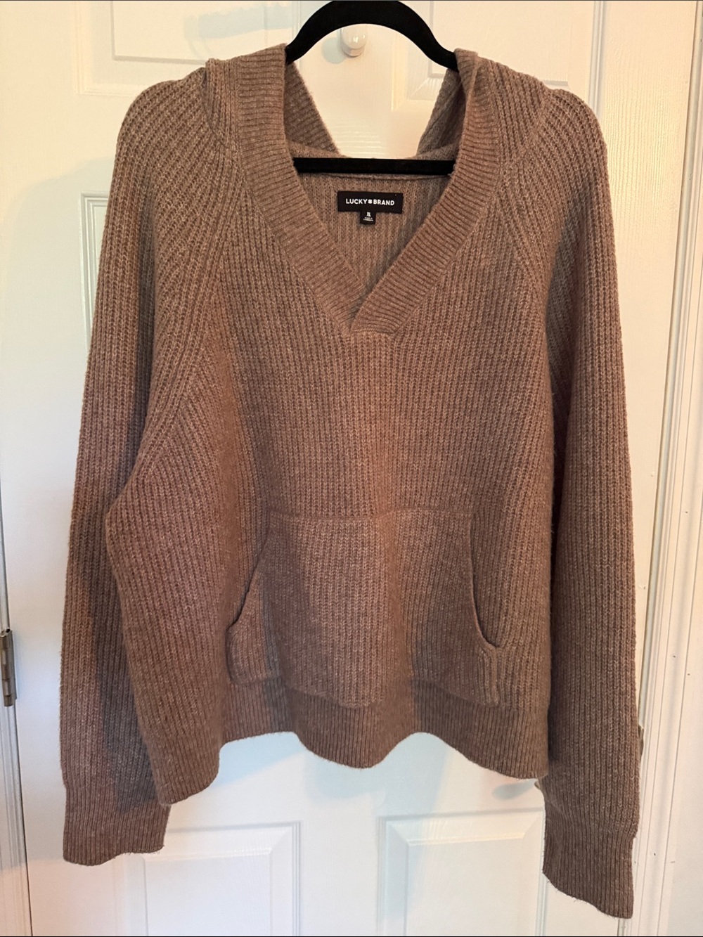 Lucky Brand Women's Taupe Ribbed V-Neck Hoodie Sweater